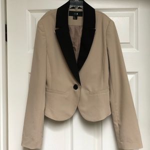 Forever 21 tan blazer with black trim
